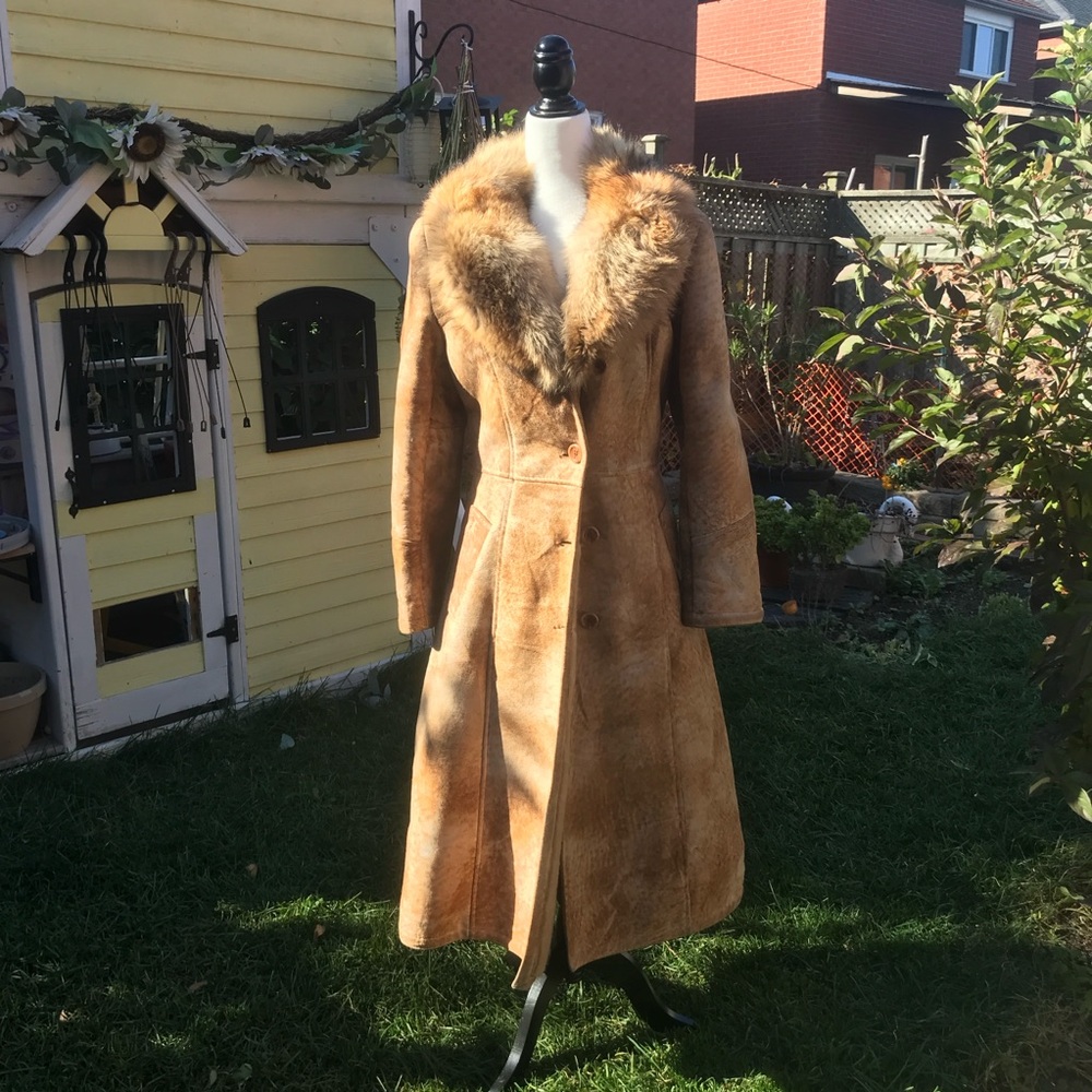COSA NOVA Vintage Shearling Coat with Fur Collar - Picture 5 of 12